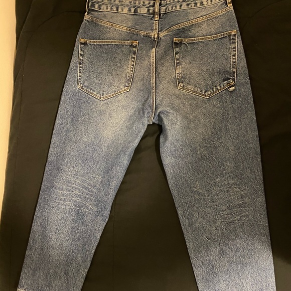 Skater Jeans in Vintage Dark Wash Blue - Picture 2 of 3